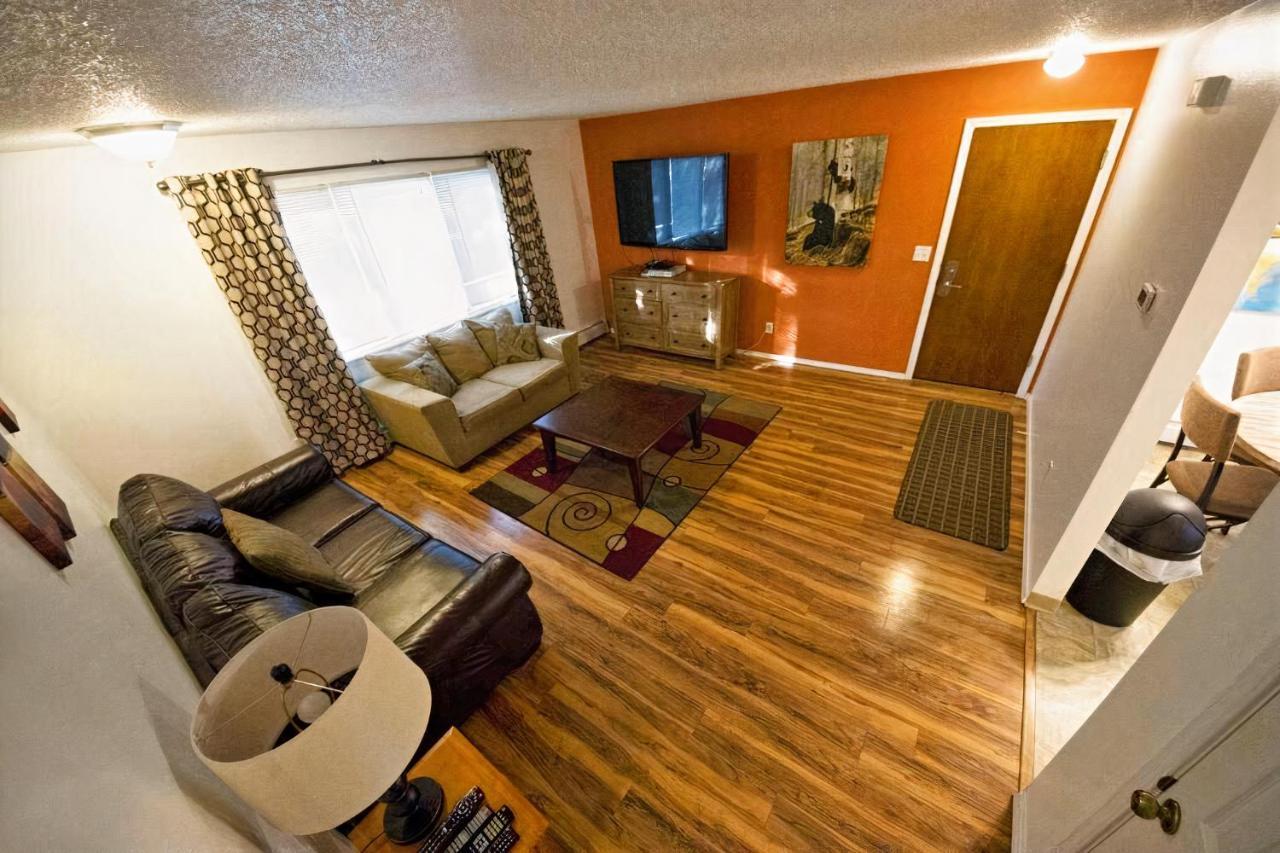 Stay Anchorage! Furnished Two Bedroom Apartments With High Speed Wifi Екстер'єр фото