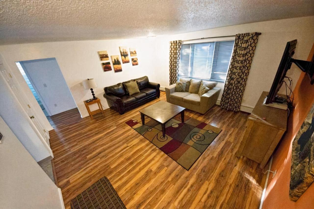 Stay Anchorage! Furnished Two Bedroom Apartments With High Speed Wifi Екстер'єр фото