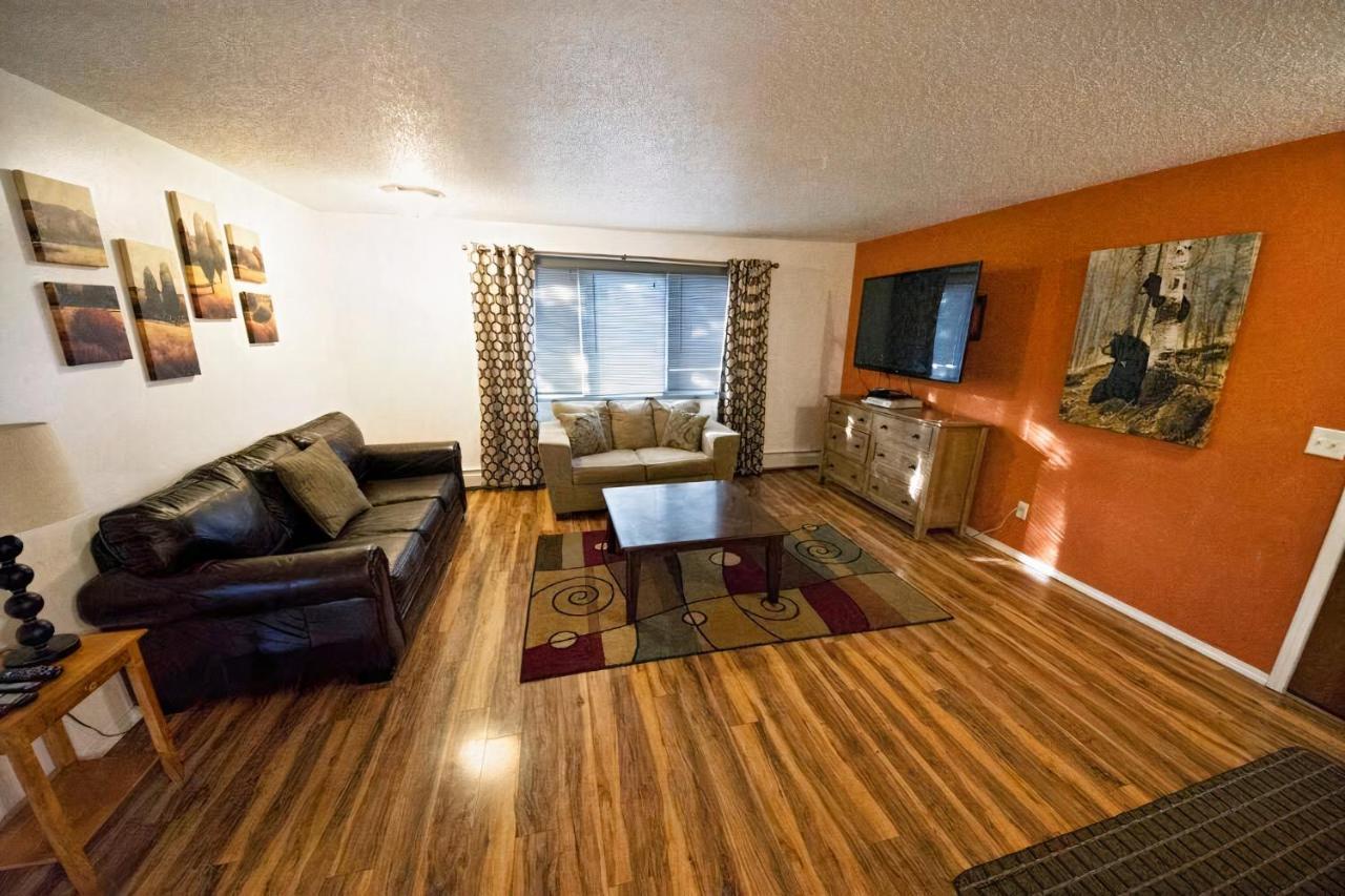 Stay Anchorage! Furnished Two Bedroom Apartments With High Speed Wifi Екстер'єр фото