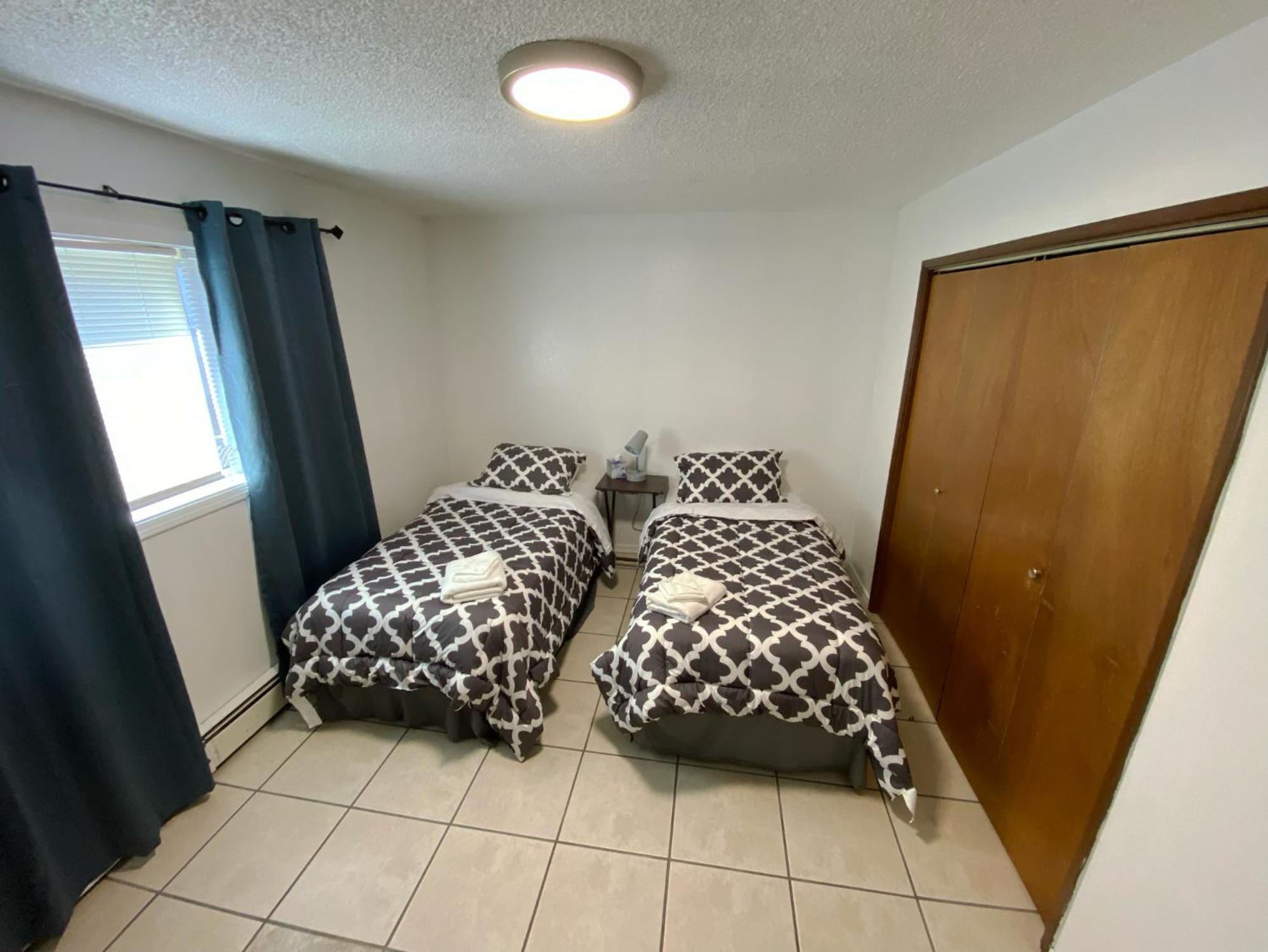Stay Anchorage! Furnished Two Bedroom Apartments With High Speed Wifi Екстер'єр фото