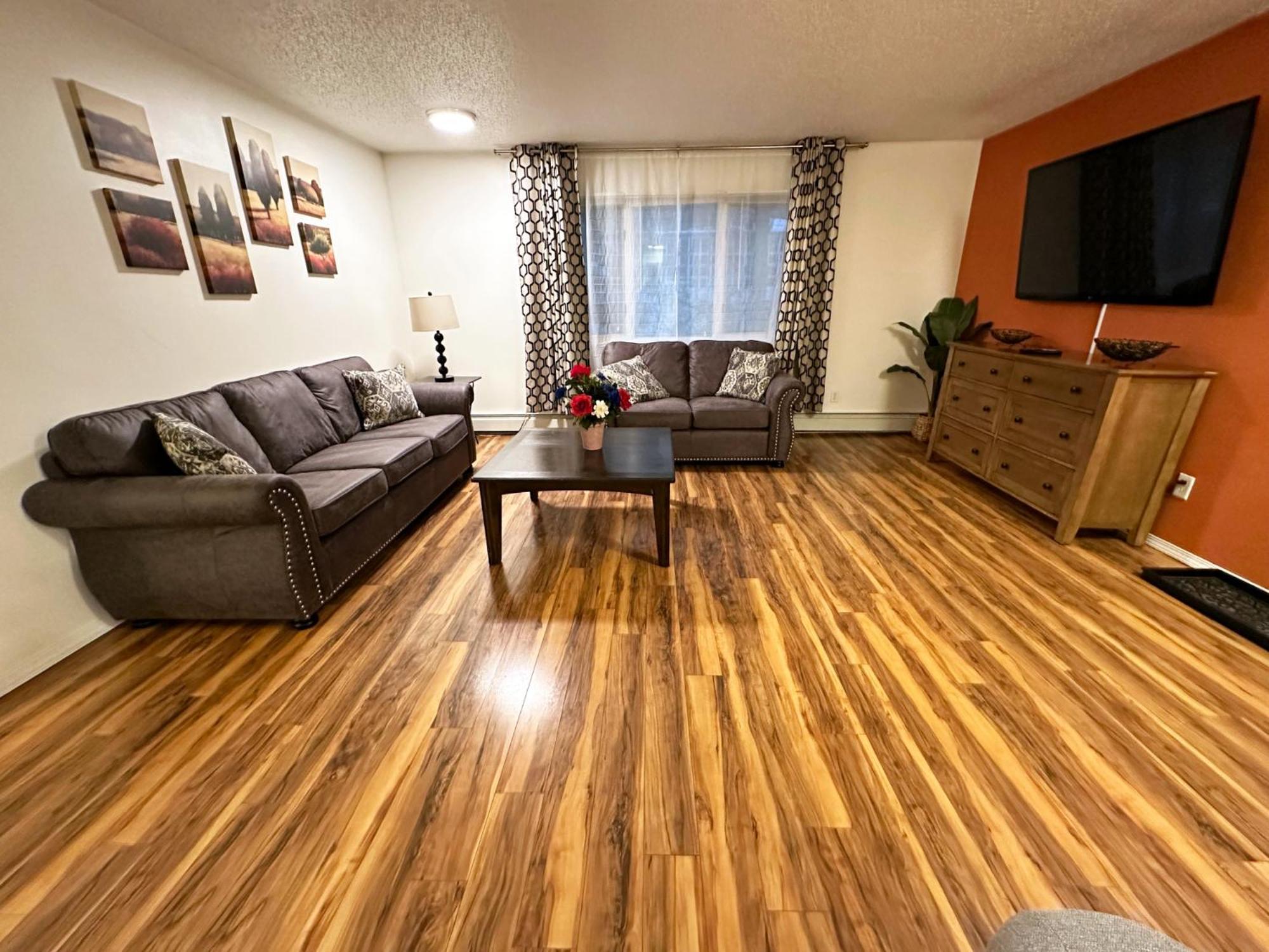 Stay Anchorage! Furnished Two Bedroom Apartments With High Speed Wifi Екстер'єр фото
