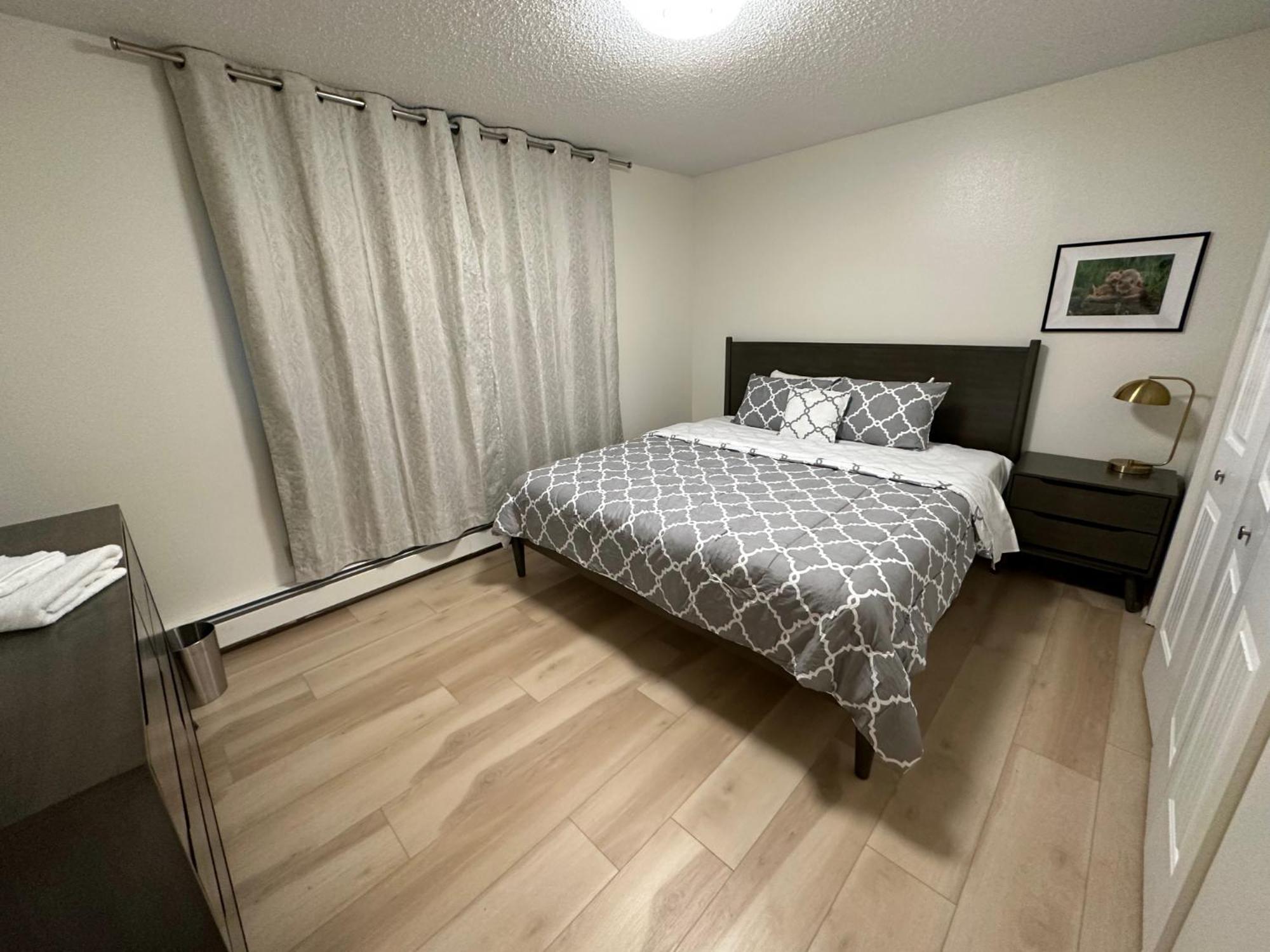 Stay Anchorage! Furnished Two Bedroom Apartments With High Speed Wifi Екстер'єр фото