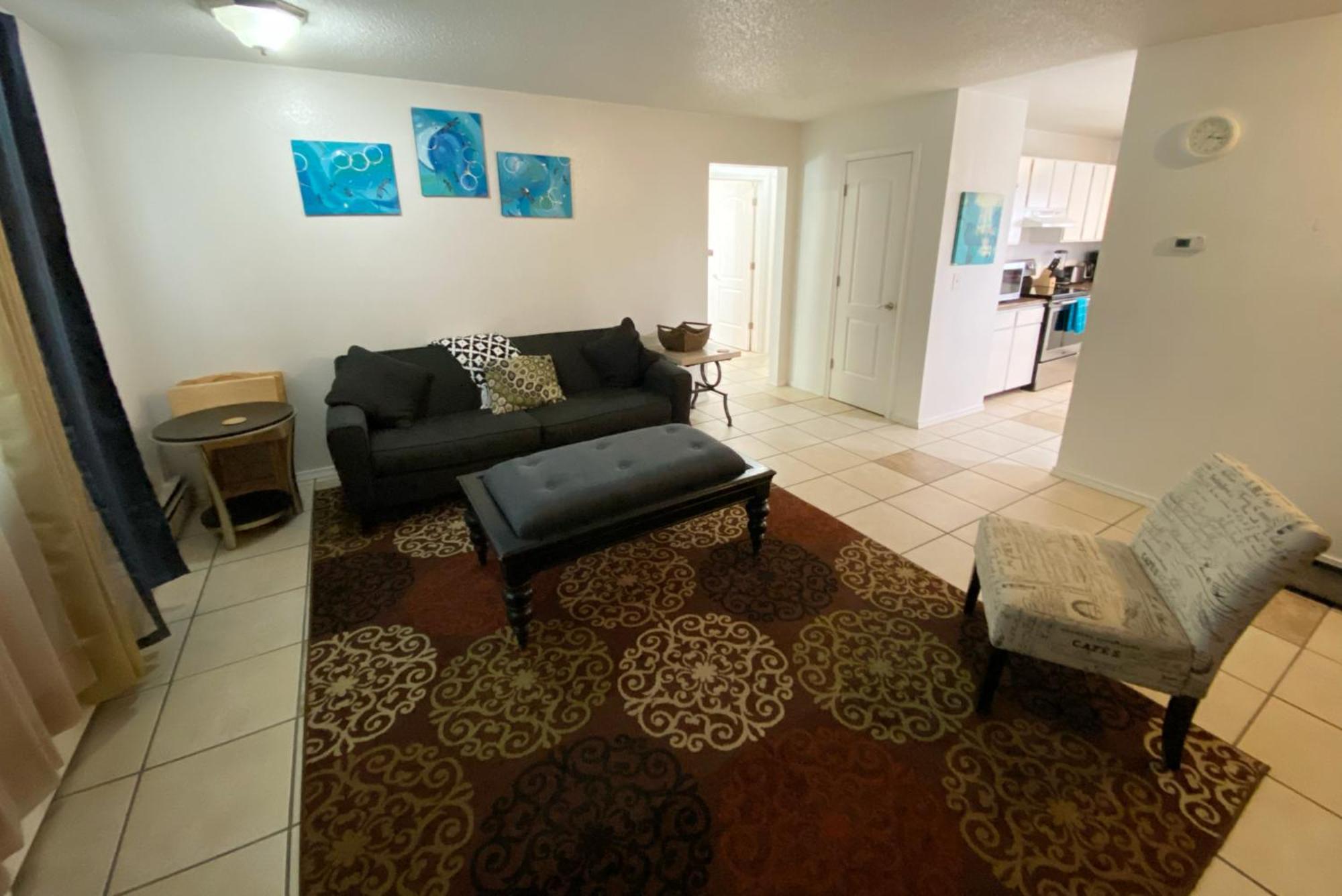 Stay Anchorage! Furnished Two Bedroom Apartments With High Speed Wifi Номер фото